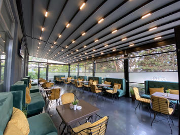 Foto Doanesia Premium Hotel en Spa **** Tirana