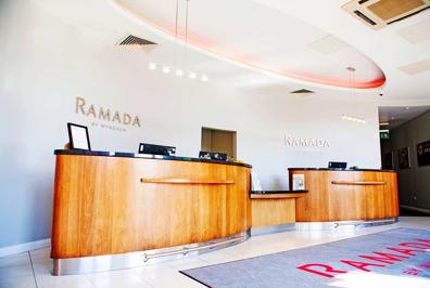 Foto Ramada by Wyndham Belfast City Centre *** Belfast