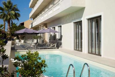 Foto Mon Repos Palace **** Corfu-stad