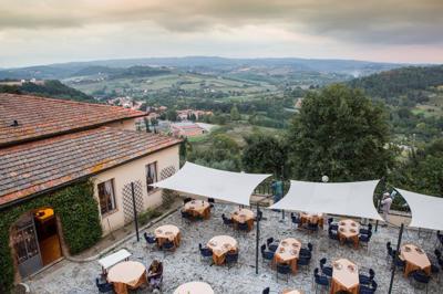 Foto Villa San Lucchese **** Poggibonsi
