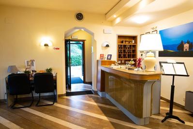 Foto Hotel Porta ai Tufi *** Siena