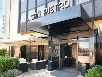 Foto San Pietro **** Verona