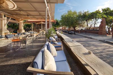 Foto Puri Raja Hotel Legian Bali *** Legian Beach