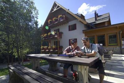 Pohorje Village Wellbeing Resort Wellness en Spa Hotel Apartmen
