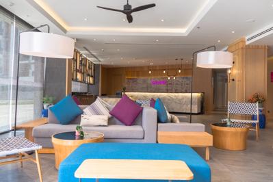 Foto Glow Mira Karon Beach **** Karon Beach