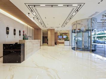 Foto Holiday Inn Dubai Village Circle *** Dubai