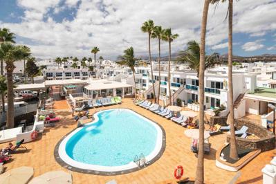 Foto Aparthotel Montana Club Suite *** Puerto Del Carmen