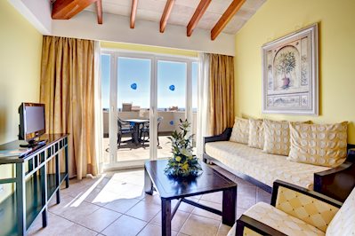 Foto Grupotel Macarella Suites en Spa **** Cala N Bosch