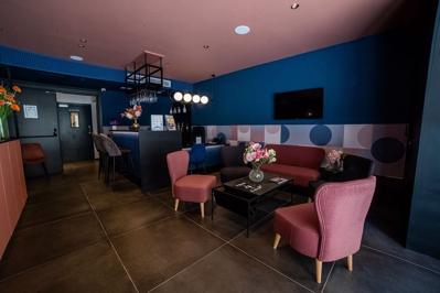 Foto Eleven by Warren Collection *** Sliema