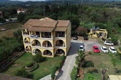 Foto Spiti Nikos *** Danilia