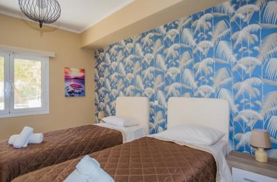 Foto Laura Beach House *** Alykes