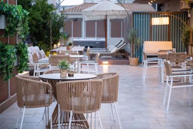Foto ELLE Rooms en Suites **** Paralia