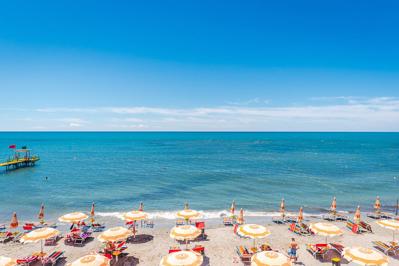 Foto Aragosta **** Durres