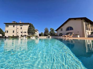 Foto Villa Raggi **** Castelletto D Orba
