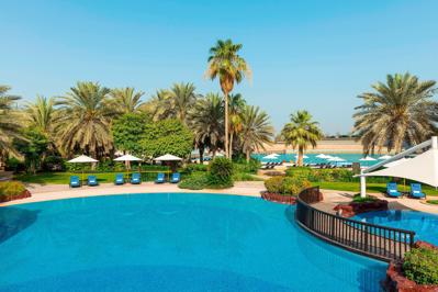 Foto Sheraton Abu Dhabi Hotel en Resort ***** Abu Dhabi