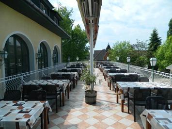 Foto Hotel Familia *** Zamardi