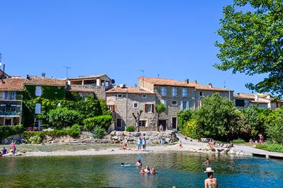 Foto l Olivigne *** Bize Minervois