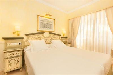 Foto Appartement Guadalpin Suites *** Marbella