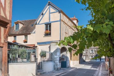 Foto Aux Vieux Remparts *** Provins