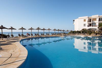 Foto Alua Suites Las Rocas **** Cala Dor