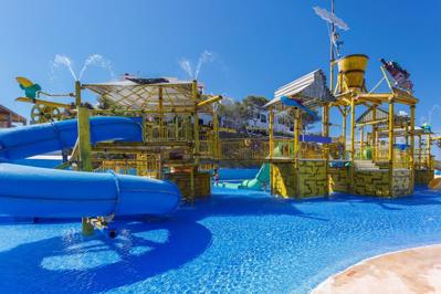 Foto FERGUS Club Carema Splash *** Es Mercadal