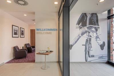 Foto Hampton Inn Hamburg City Centre *** Hamburg