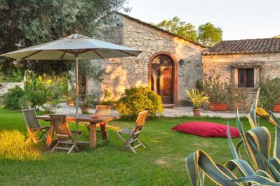 Foto Agriturismo Villa dei Papiri *** Siracusa