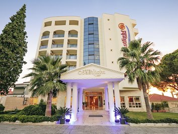 Foto Grand Sahins **** Kusadasi