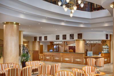 Foto Ensana Butterfly Health Spa Hotel **** Marianske Lazne