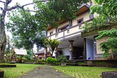 Foto Puri Saron Madangan **** Petak
