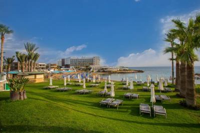 Foto Infinity Blu - Designed for adults by Louis Hotels *** Pernera