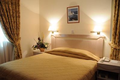 Foto West Zone Pearl Hotel Apartment *** Dubai