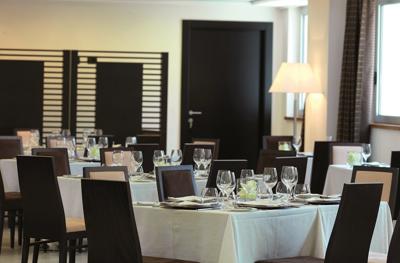 Foto Holiday Inn Salerno - Cava de Tirreni **** Cava De Tirreni