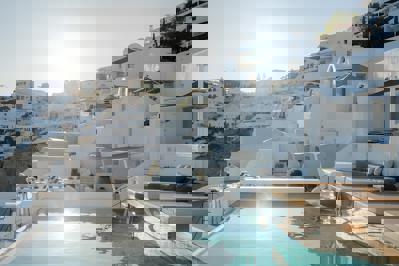 La Perla Villas en Suites