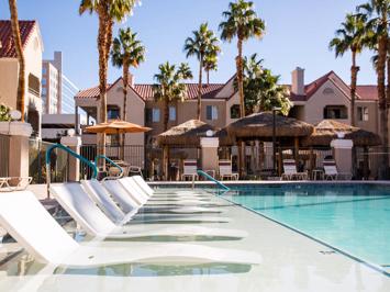 Resort Holiday Inn Club Vacations At Desert Club Resort