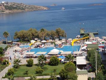 Foto Hotel Golden Age **** Yalikavak