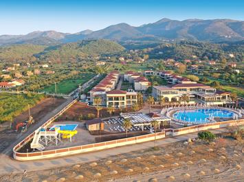 Foto Almyros Beach Resort en Spa ***** Acharavi