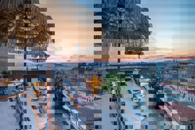 Foto The Pinnacle Athens ***** Athene