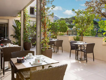 Foto Hotel Sure Hotel by Best Western Coeur De Cassis ** Cassis