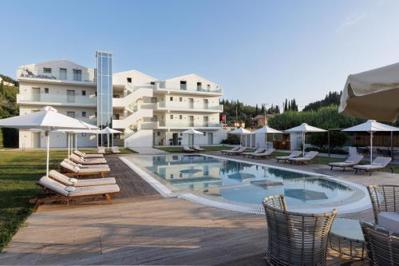 Foto V Luxury Suites *** Perama
