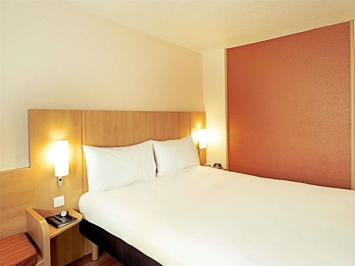 ibis Lisboa Jose Malhoa