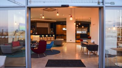 Foto Holiday Inn Express Malta *** St. Julians