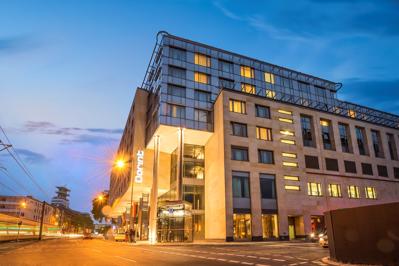 Hotel Dorint Am Heumarkt Koln