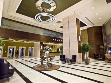 Foto Ramada by Wyndham Plaza Istanbul Tekstilkent ***** Istanbul