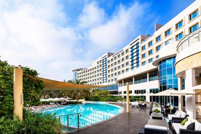 Foto Crowne Plaza Muscat OCEC **** Muscat