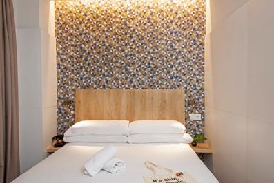 Foto chic and basic Velvet *** Barcelona