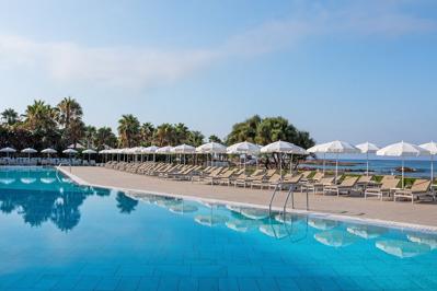 Hotel Ivi Mare Elegant collection by Louis Hotels