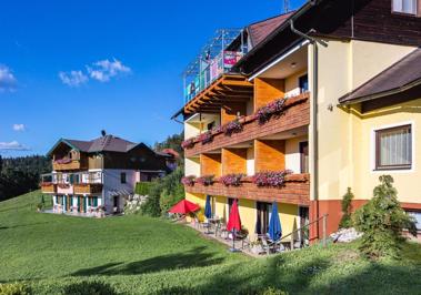 Foto Familienhotel Fasching *** St Georgen Am Langsee