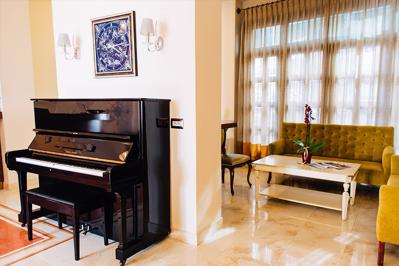 Foto SarOtel **** Tirana