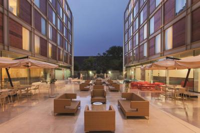 Foto Doubletree by Hilton Milan **** Milaan